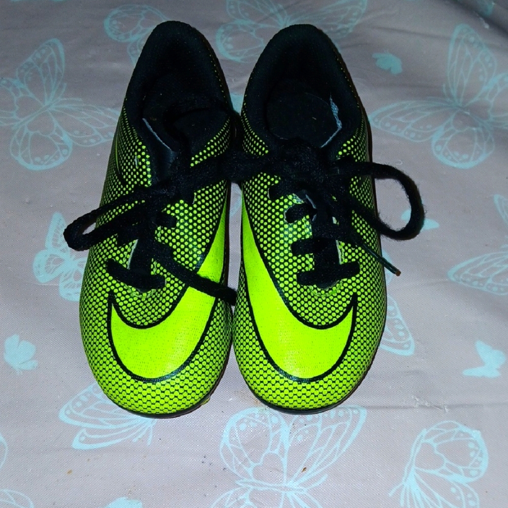 Kids Neon Green Sports Shoes